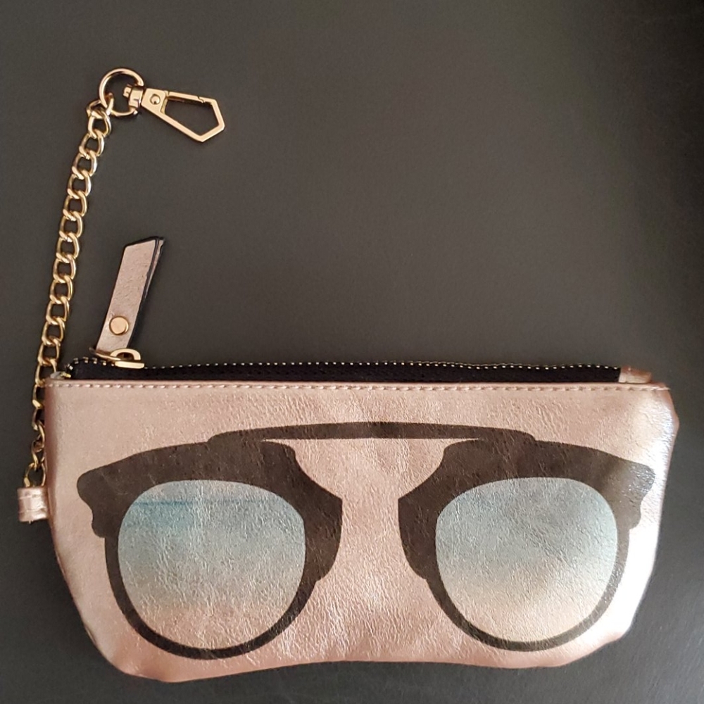 NWOT Violet Ray Sunglass Holder Zipper Pouch